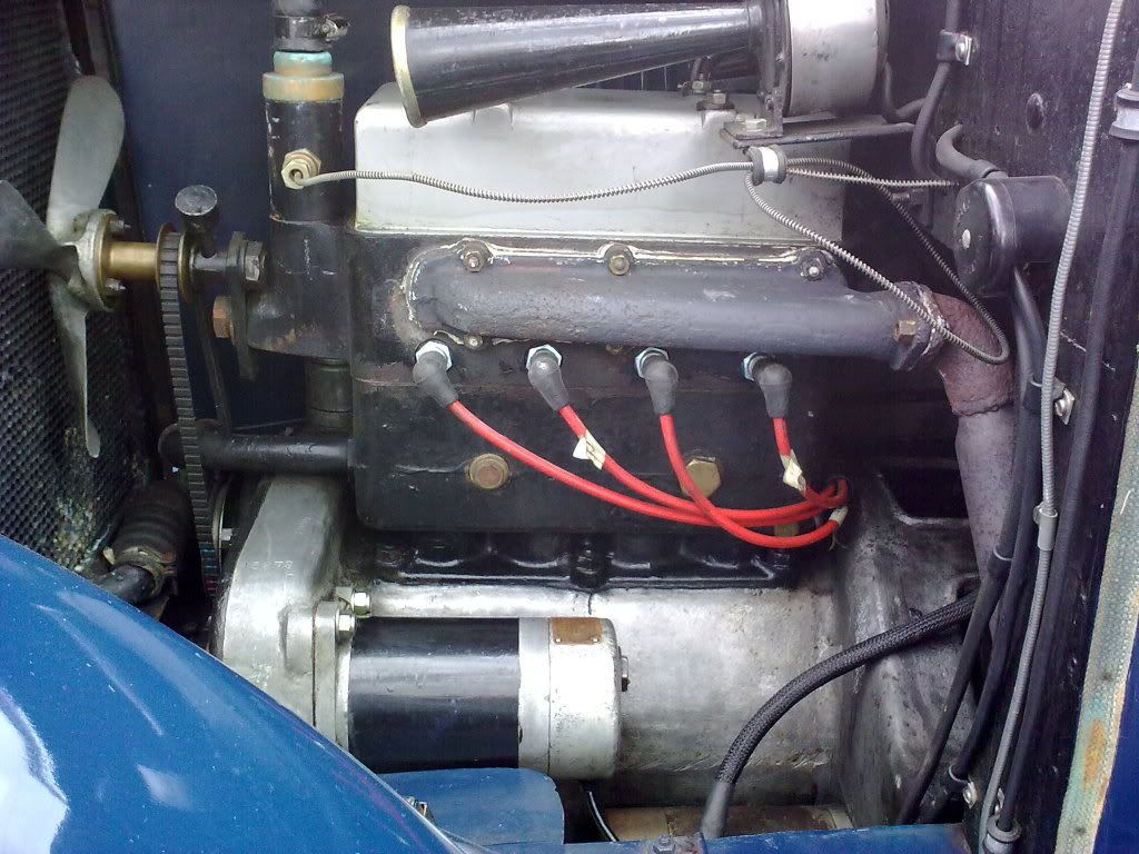 Can Anyone I.D. this 1920s English (?) car engine